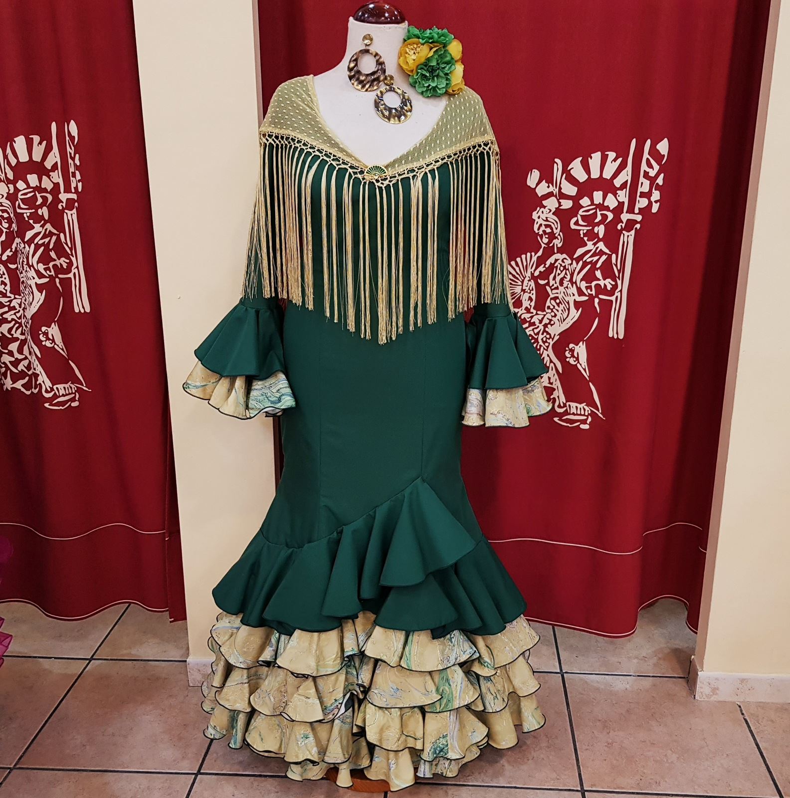 VESTIDO FLAMENCA OFERTA - Modelo Camino Verde-estampado - PEDROCHE GITANA FLAMENCO