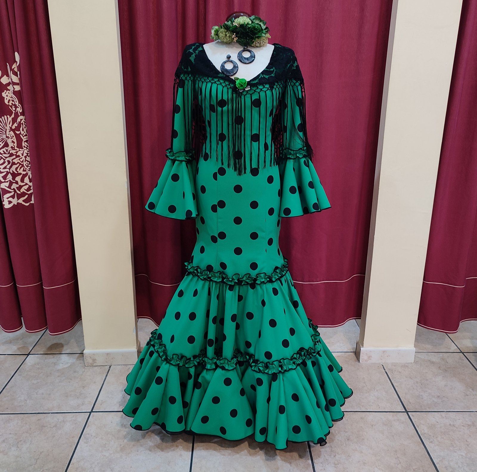 PEDROCHE GITANA Y FLAMENCO - Especialista en moda flamenca campero. online y web.