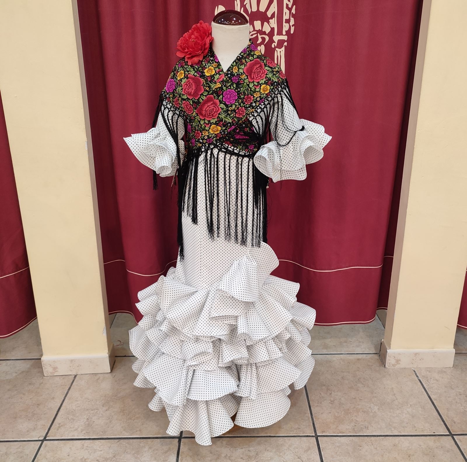 Traje flamenca blanco lunar negro best sale