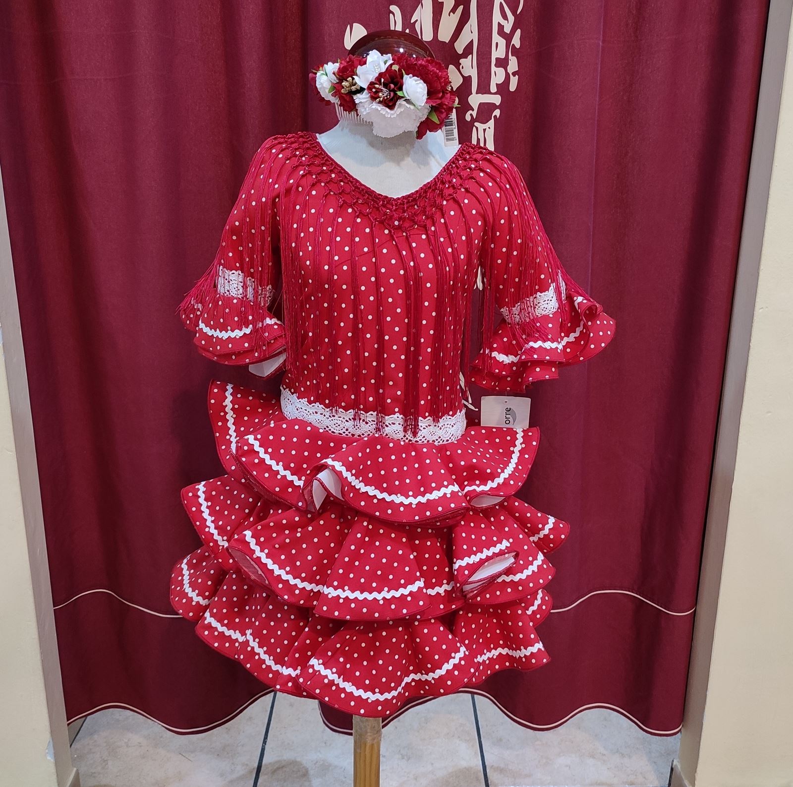 Vestido de Flamenca Niña. Modelo Montilla. Rojo Lunares. PEDROCHE GITANA Y  FLAMENCO.
