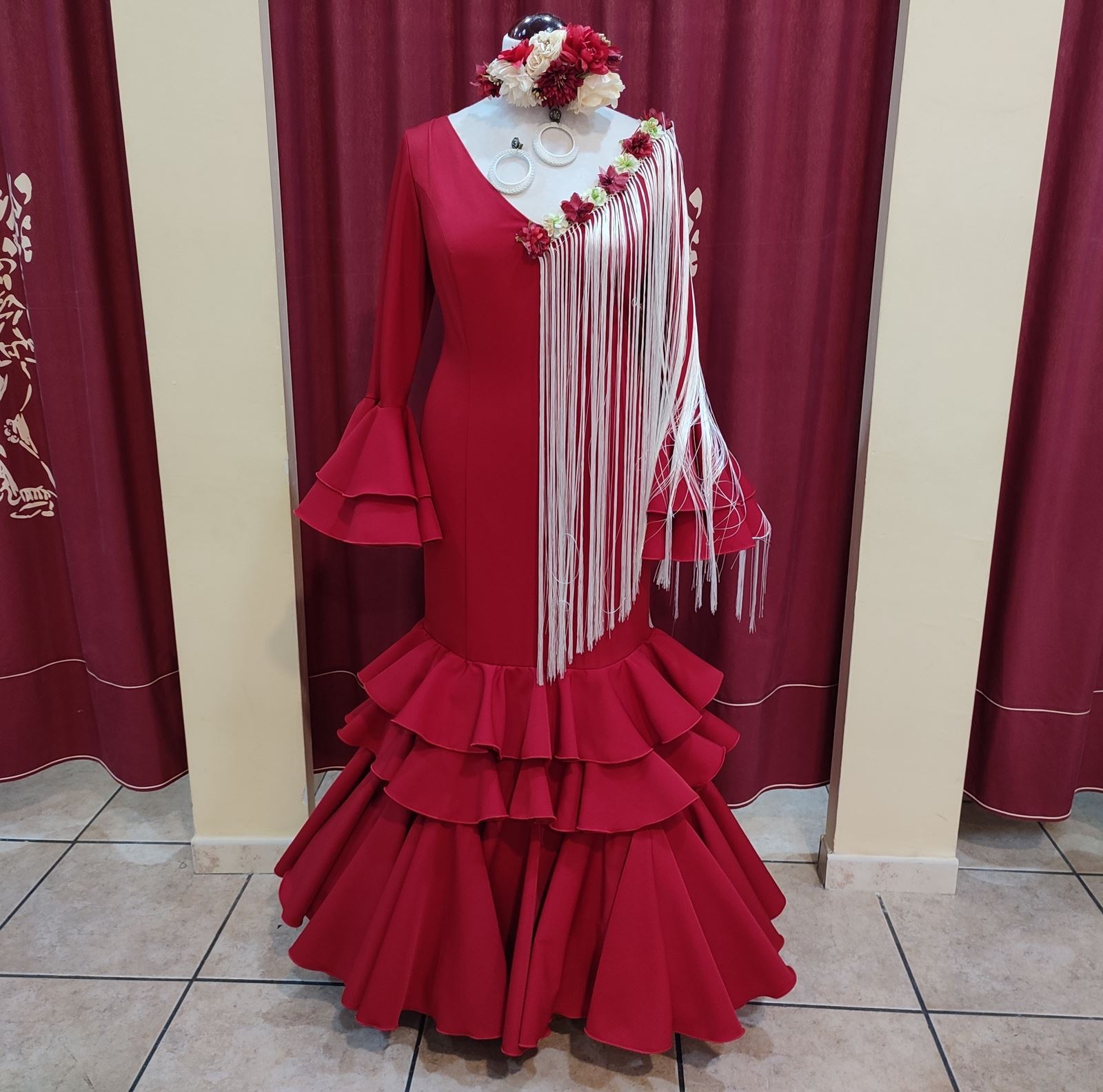 Vestido Flamenca Modelo POEMA Rojo PEDROCHE GITANA