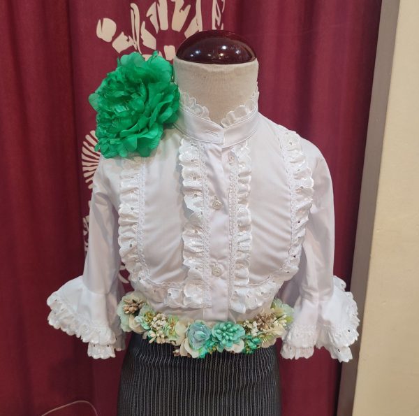 Camisa Modelo PEDROCHE VOLANTES Soles Blanca