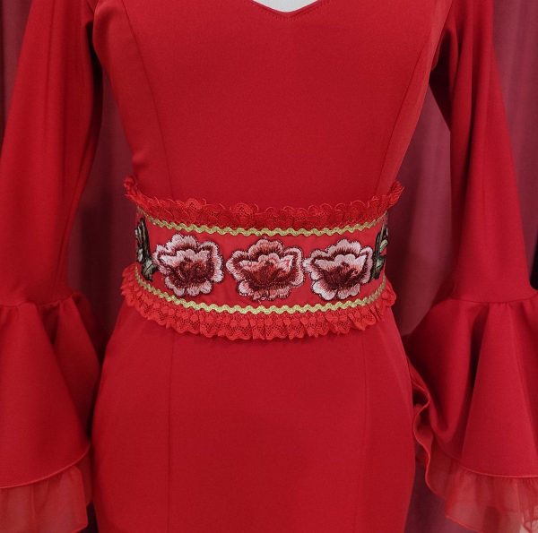 Fajin Modelo PEDROCHE Rojo 3 Flores
