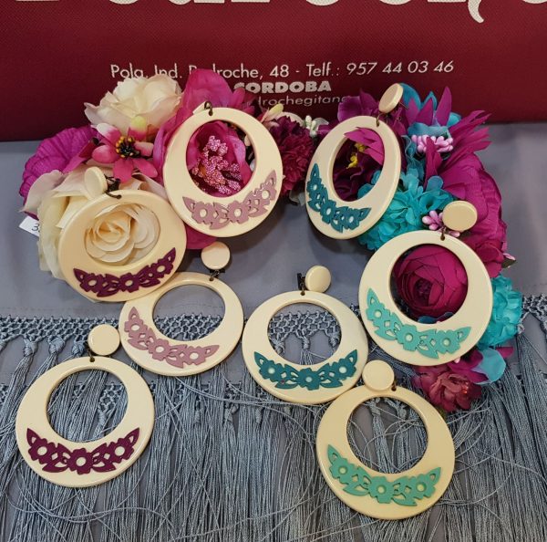 Pendiente Modelo ARO FLORES PLANO Beige Combinado