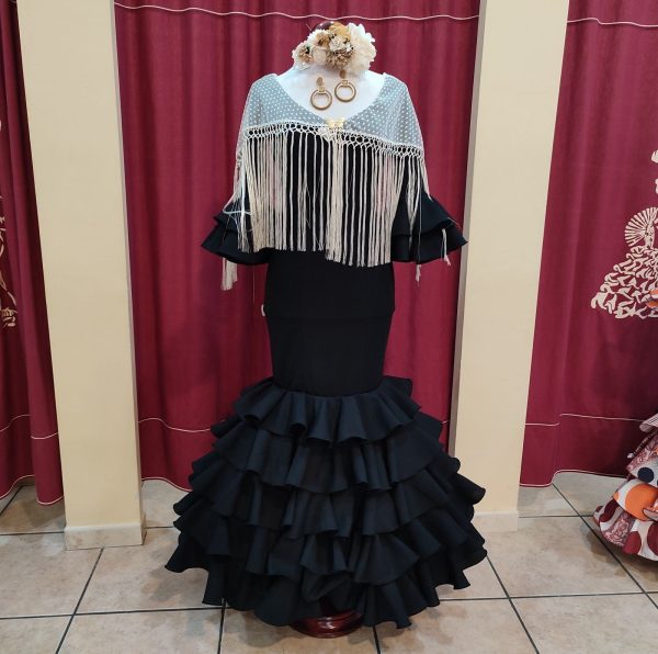 Modelo CARMELA Negro