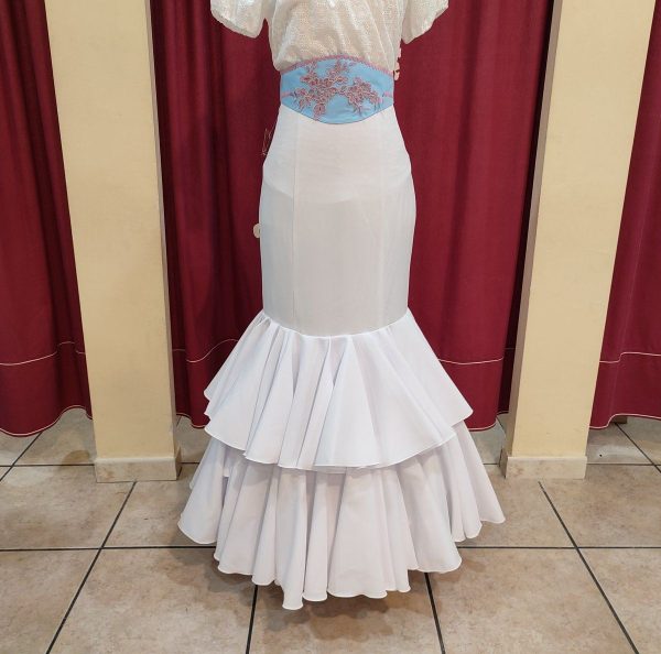 Modelo GITANILLA Blanco
