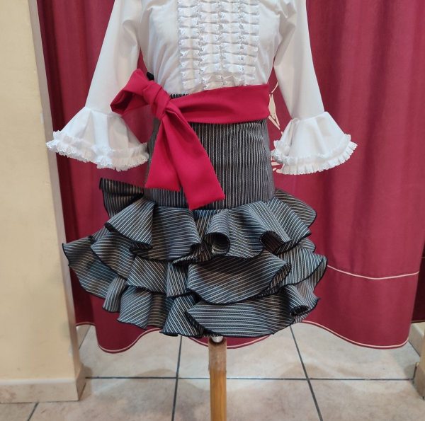 Conjunto Modelo CAMPERO Raya Negra-Blanco - Imagen 3