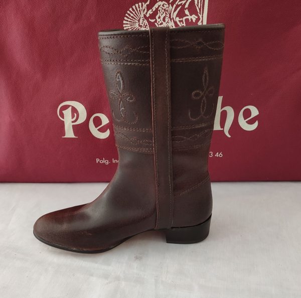 Bota Campera Modelo CAIRELES (Numero 32) - Imagen 2