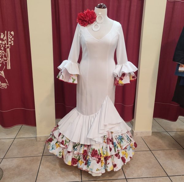 Vestido Flamenca SOL Blanco-Estampado Con Manton - Imagen 3