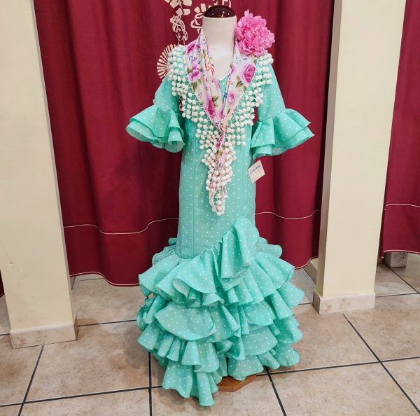 Modelo EVITA NIÑA Verde Agua Lunar Blanco