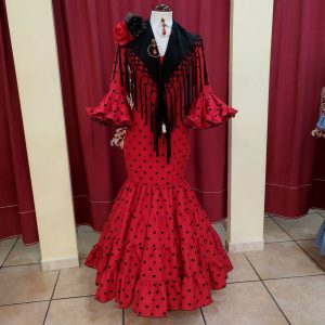Modelo EVA CANASTERO Rojo Lunar Medio Negro
