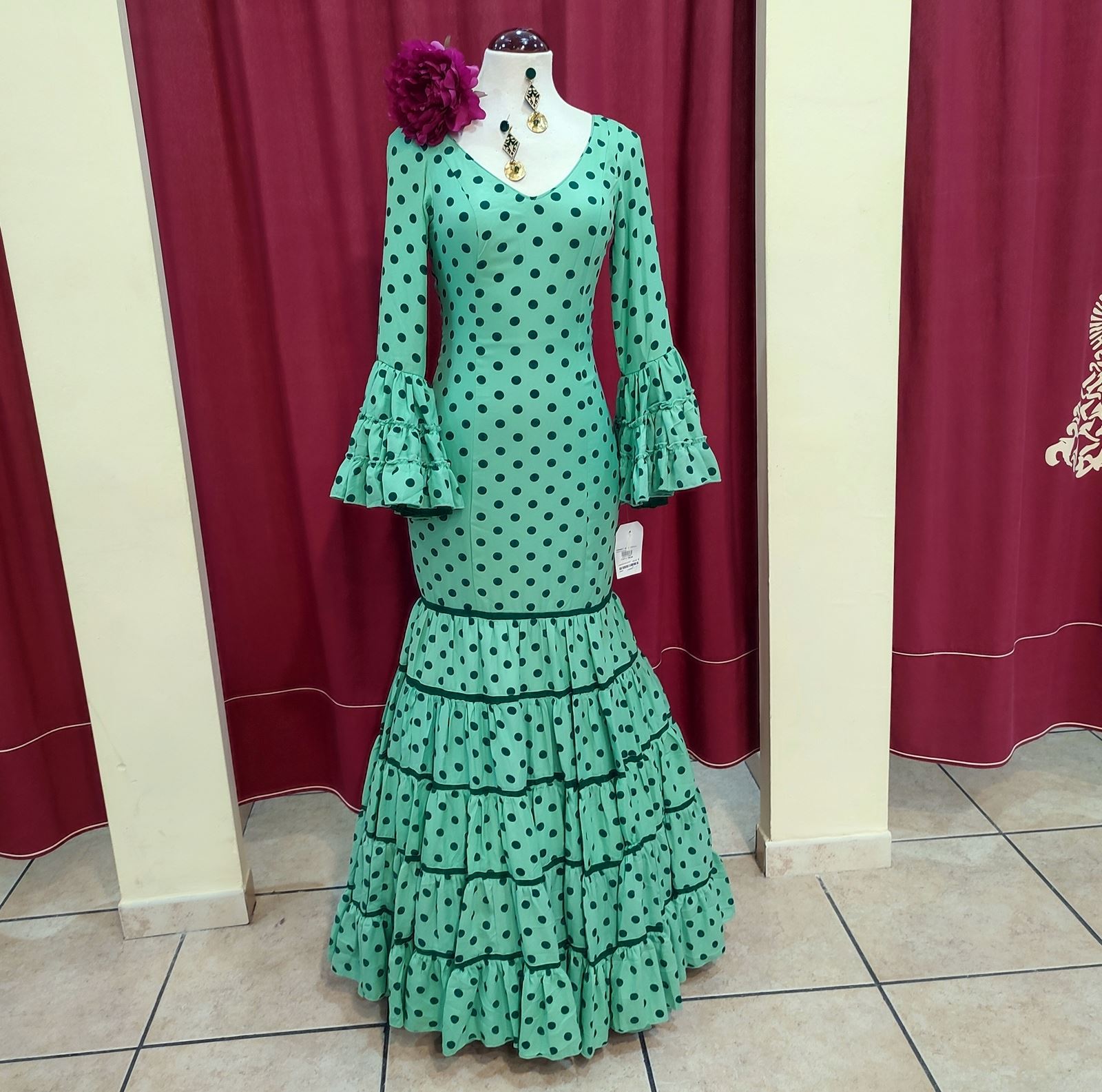 Vestido Flamenca ALBAHACA Verde Palido Lunares - Imagen 3