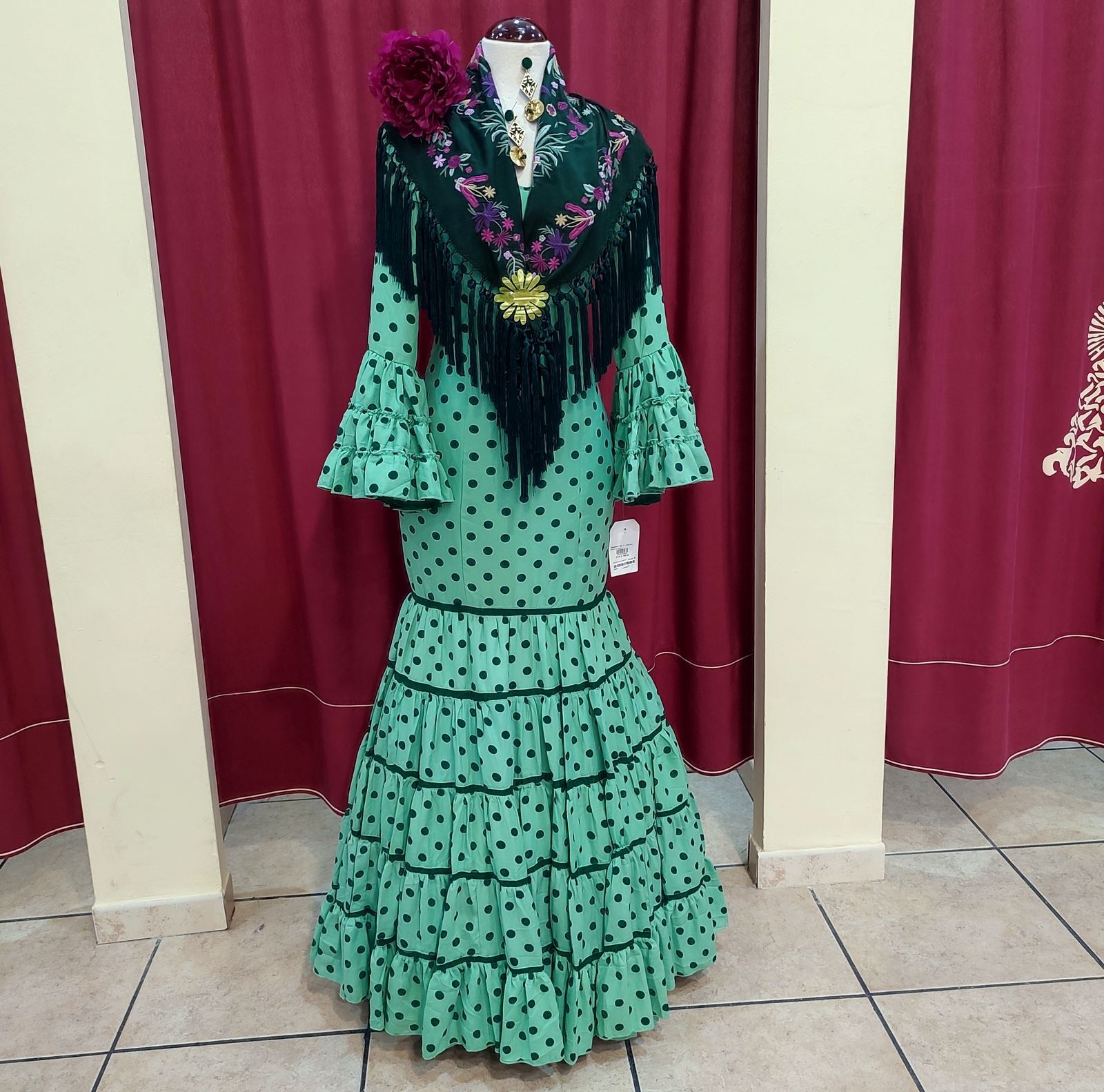 Vestido Flamenca ALBAHACA Verde Palido Lunares