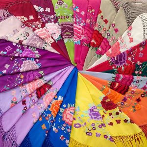 Manton Bordado JAN JAZMIN