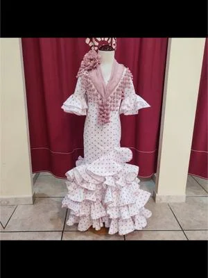 Has leído bien 110€ desde la talla 6 a la 16, elige el que más te guste y si no puedes venir te...